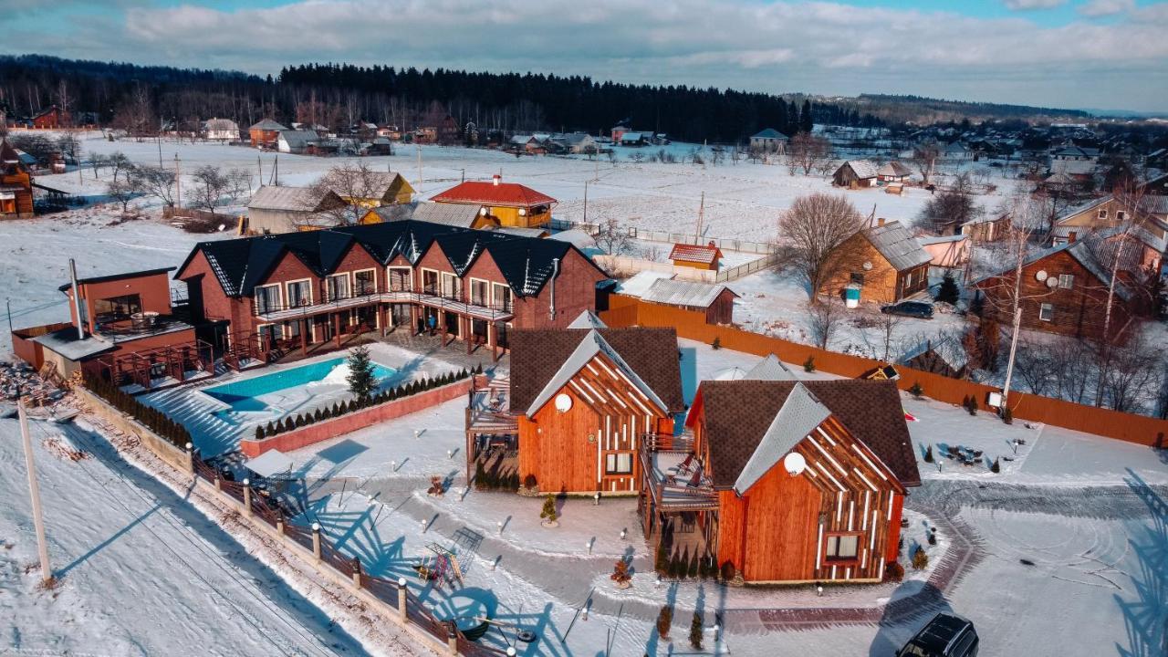 Four Seasons In Carpathians Hotell Migovo Exteriör bild