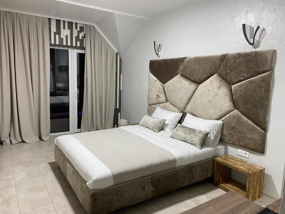 Four Seasons In Carpathians Hotell Migovo Exteriör bild